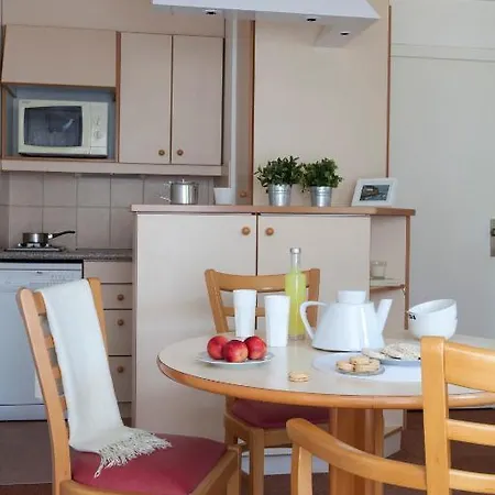 Maeva La Baie Apartament *
